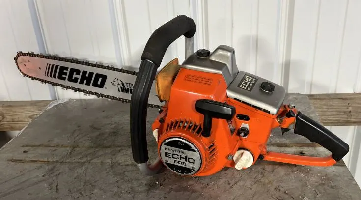 how to start Echo chainsaw